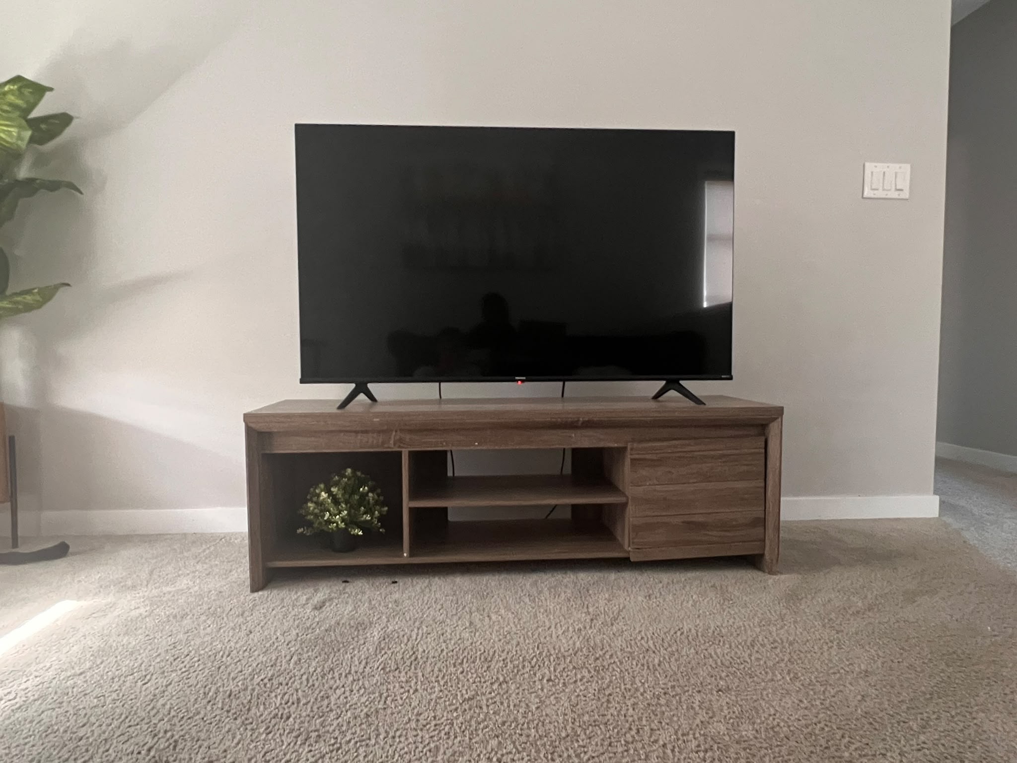 Modern TV and Wooden Media Console Bundle